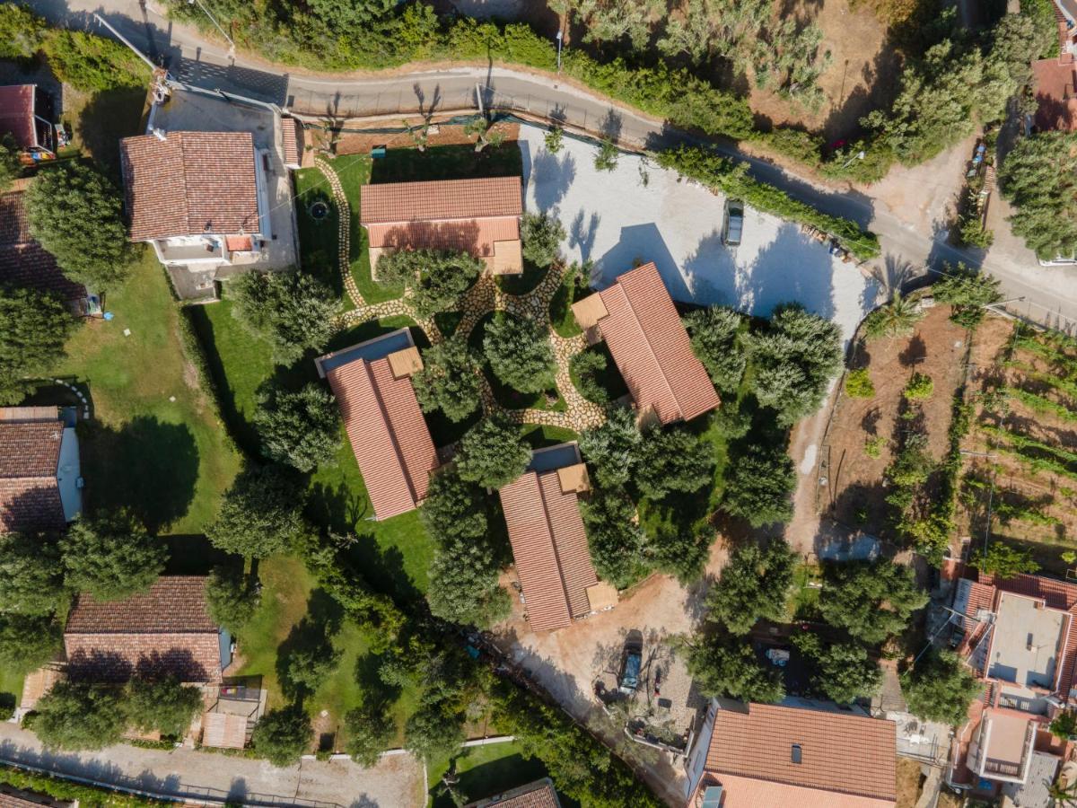 Il Mirto Residence 卡梅罗塔的码头 外观 照片